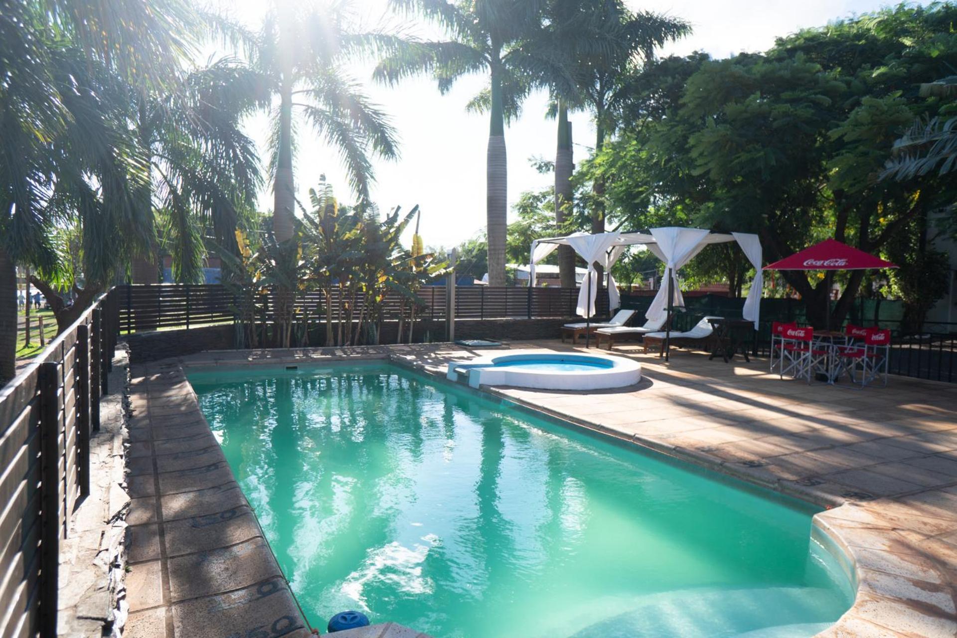 Hotel Oaky Posadas Exterior foto